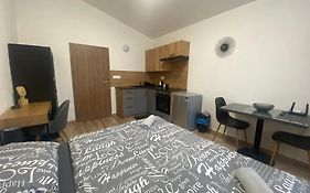 Cerna Ruze - Apartman 7