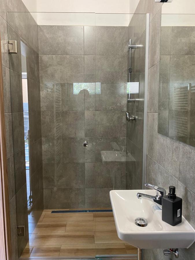 Cerna Ruze - Apartman 7 Plzeň Exteriér fotografie